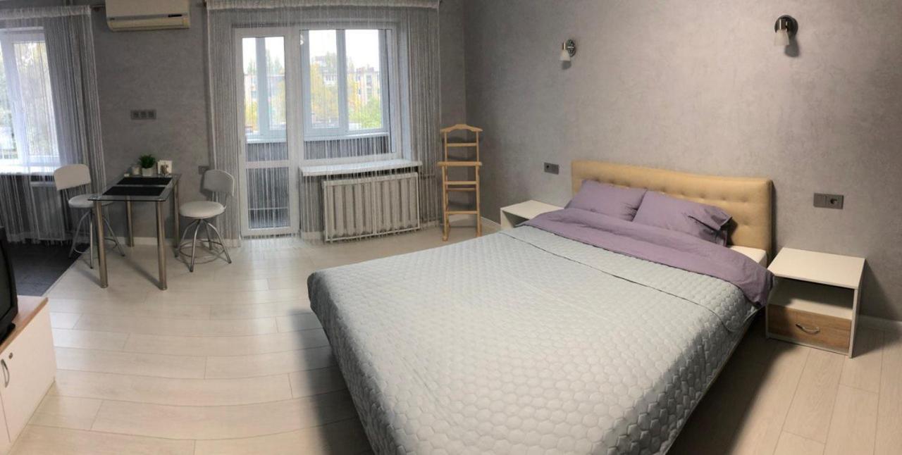 Apartment Apartcenter Lux в центре ярослава мудрого Kryvyi Rih
