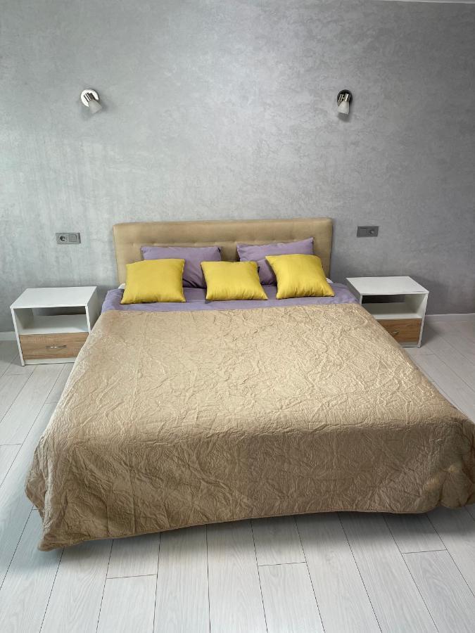 Apartment Apartcenter Lux в центре ярослава мудрого *